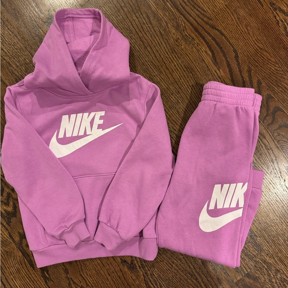 Nike Kids Purple Hoodie & Jogger Set - Picture 2 of 7